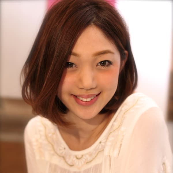 [レナータ]顔まわりのカットでみせる絶対☆小顔ボブスタイル♪