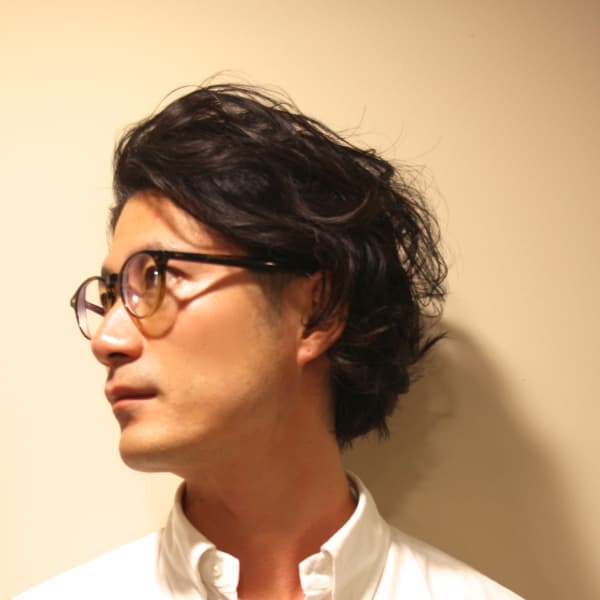 大人ルーズなパーマスタイル