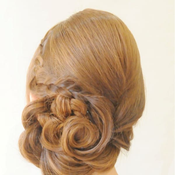 ★大人かわいくお花アップ★早朝6時から対応♪