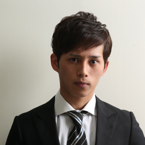 トップにアクセントをつけインテリジェンスな男らしさを追求|ネクサス築地店 by CEP