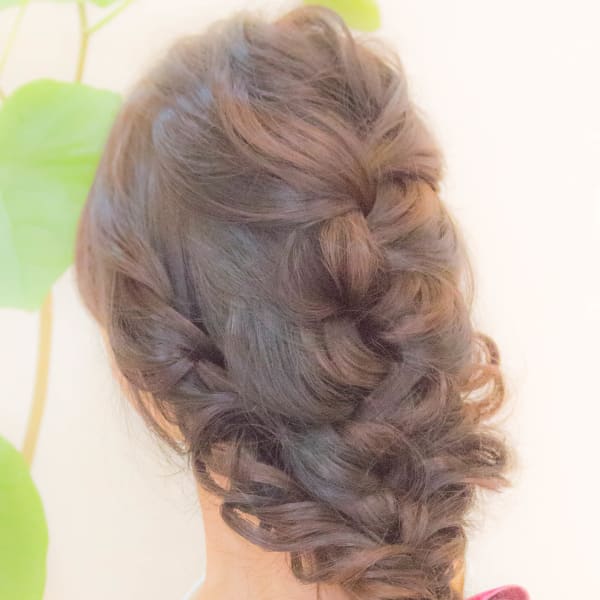 プリンセス風編み込みダウン