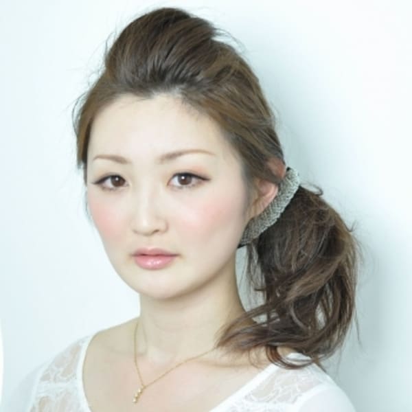 ポンパ×バナナクリップの簡単アレンジ|PUREE de FLEURS