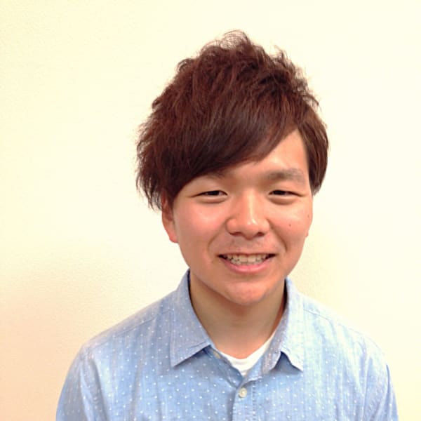 サイドパートと２ブロックで今っぽさ全開のショート！