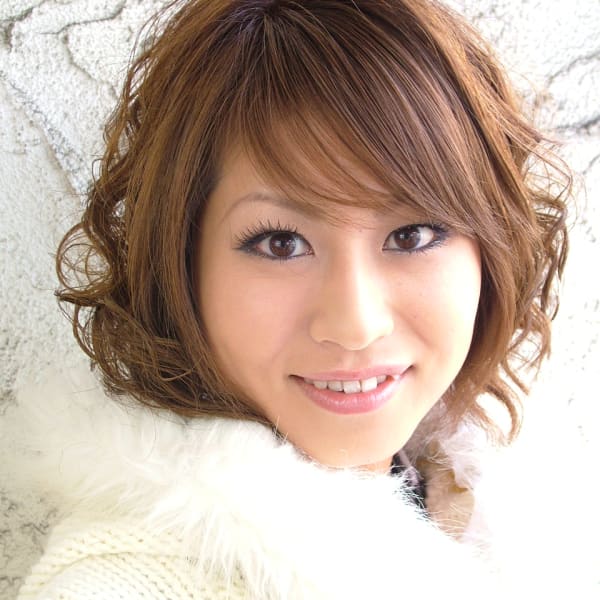 少し強めのウェーブスタイルボブ|MARO 清水台店