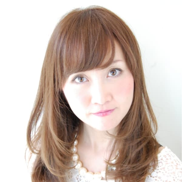 ナチュラルセミロング|rocca hair innovation 稲毛西口店