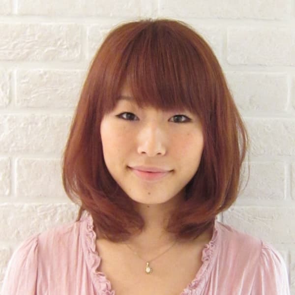 やわらかいカールボブスタイル|LINKS GARDEN