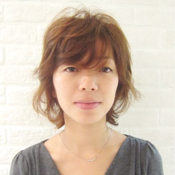 ニュアンスカールショートスタイル|LINKS GARDEN