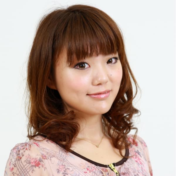 華やかさアップのセミカールスタイル|LINKS GARDEN