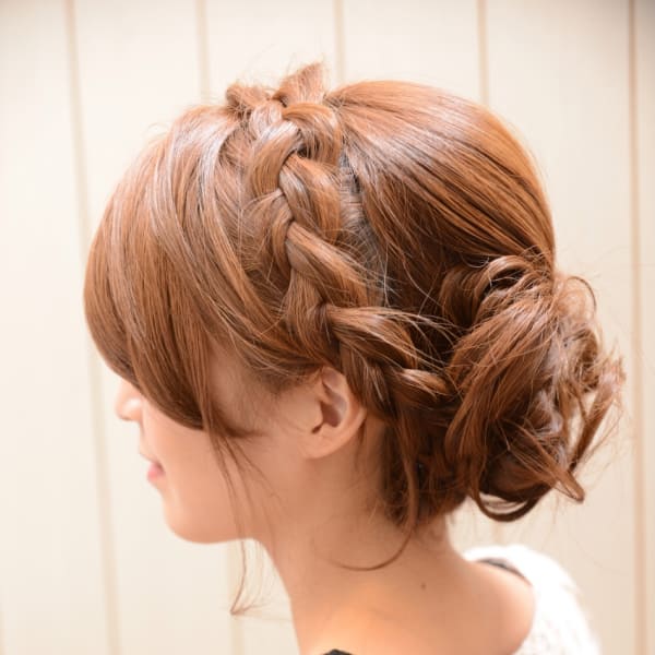 結婚式やパーティーにおすすめ☆編みこみセット新宿