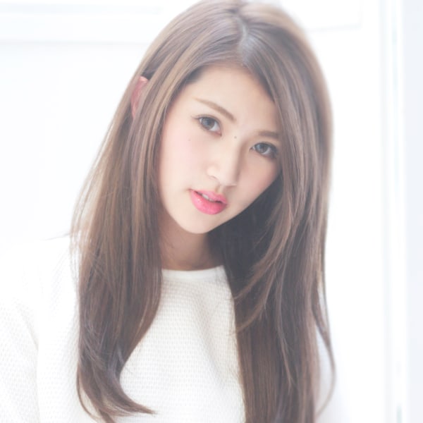 大人キレイロング　ニュアンスストレート　ラベンダーアッシュ