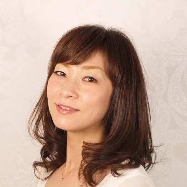 【Cocosia　高槻】ナチュラルミディアム×モカベージュ|Hair&Nail Cocosia