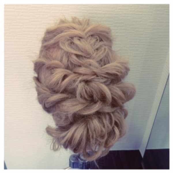 ロープ編みシニヨンアップ