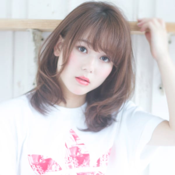 シースルーバングなナチュセミディ