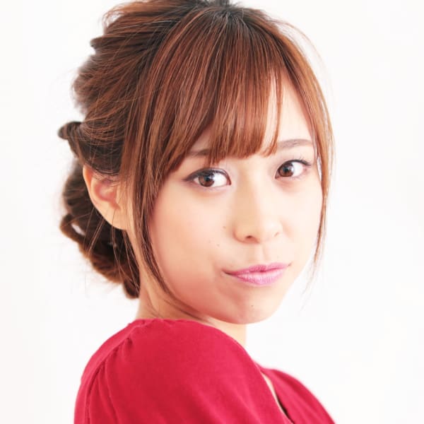 ルーズだけどカワイイ☆3連くるりんぱスタイル☆ カテゴリ