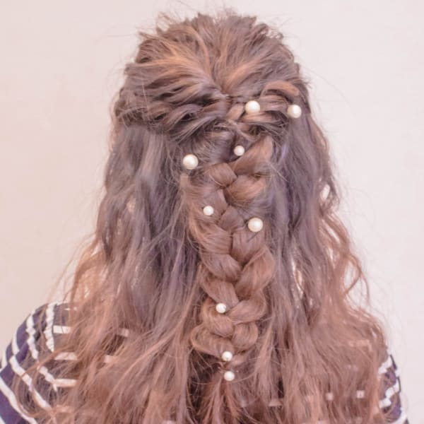 一味違うハーフアップ