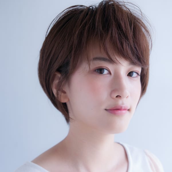 4ページ目 オススメ順 30代 ストレート ブラウン ベージュ ショートの髪型 ヘアスタイル 楽天ビューティ