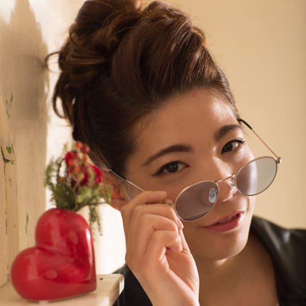 モヒカン、クールビューティー