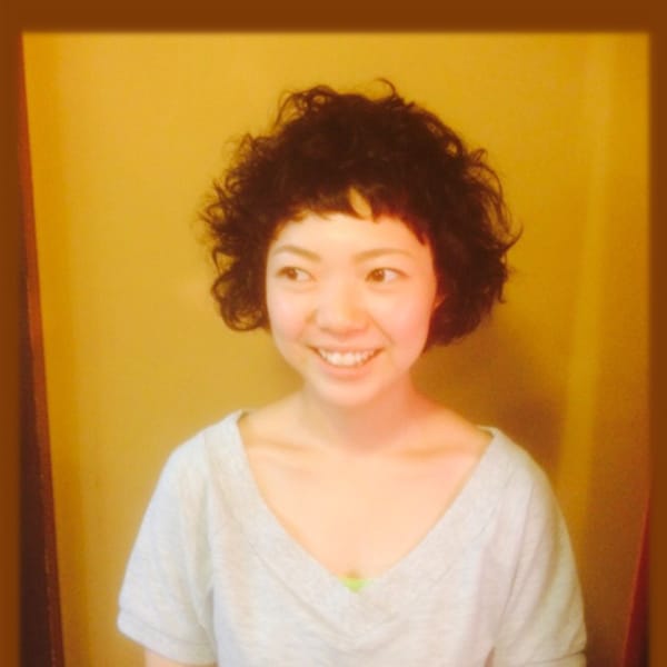 マッシュベースにレイヤーを加えたベビーアフロスタイル|JAGG BRAANQUIN