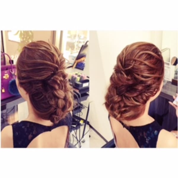 編み込みシニヨン