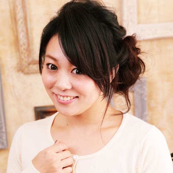 ルーズそうでばっちり決まる編み込みアップスタイル☆