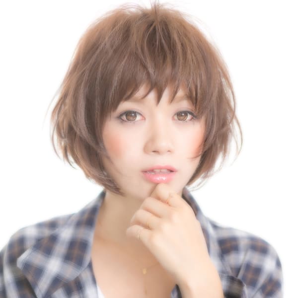 【VIALA 自由が丘】小顔ショートボブ