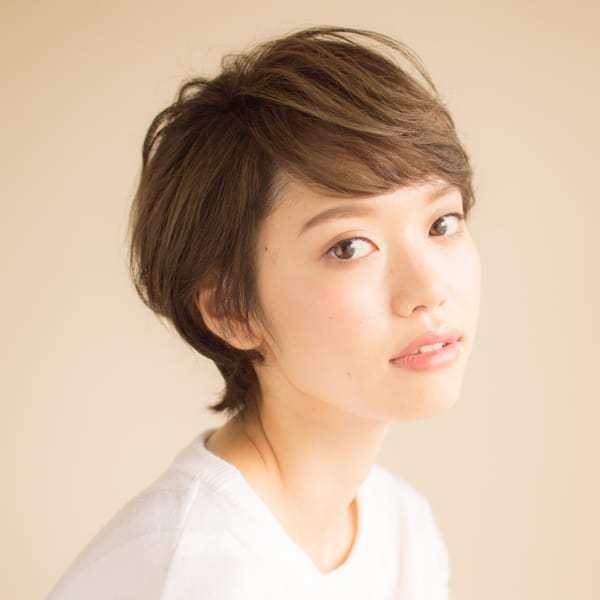 辺見えみり風大人のクールショートスタイル