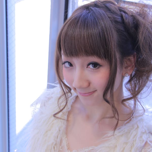 編み込みサイドポニーアップ♪