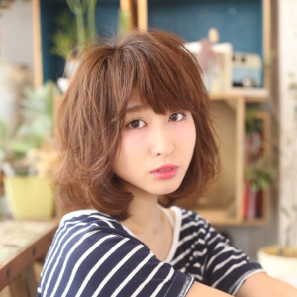 無造作で可愛い簡単スタイリングミディ|Raguna