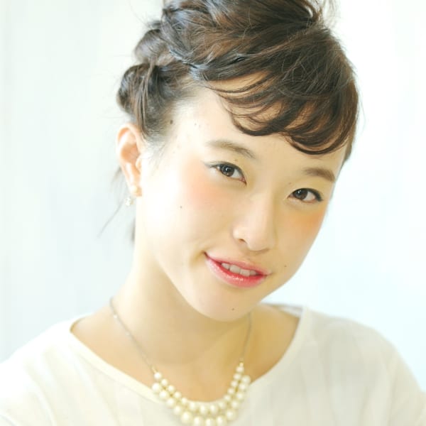 ショートスタイルのピンアレンジ