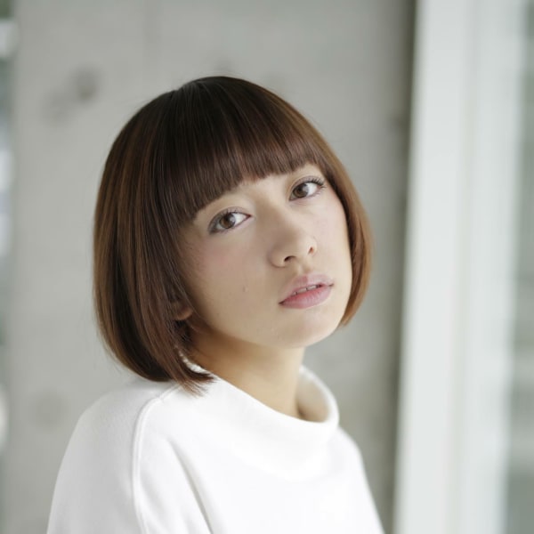 ストレートシンプルボブ