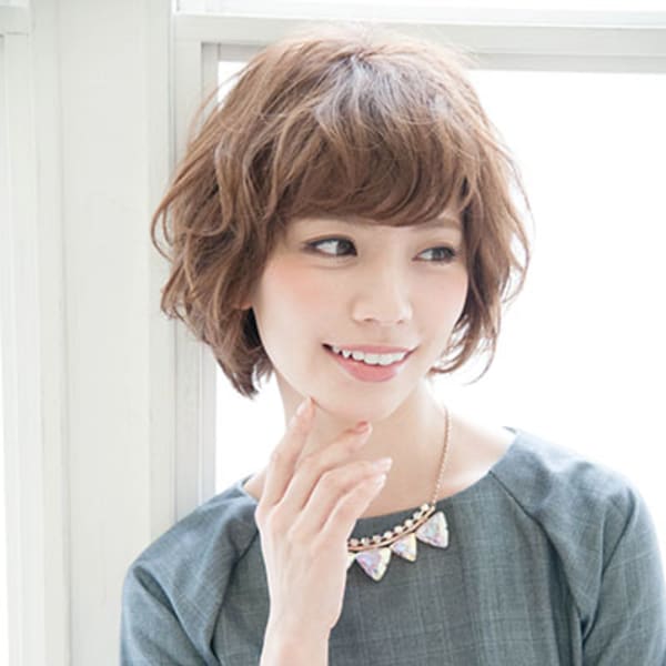 エアリーショートボブ