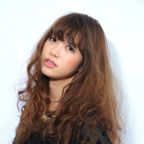 コテ巻きMIXで可愛くクールに