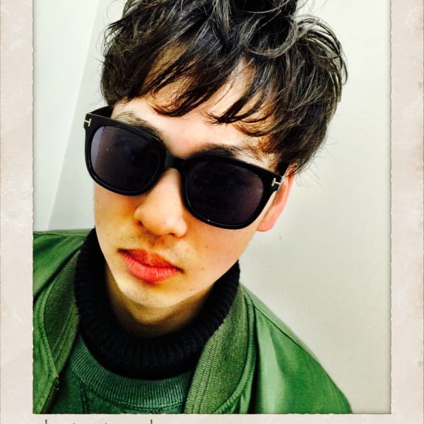 さりげなツーブロックのふわゆるショートマッシュパーマ。|Ohp barber Shop