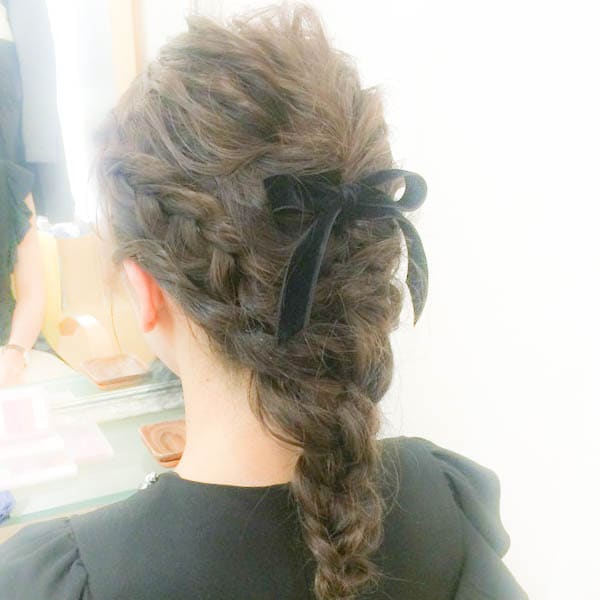 三つ編みリボンスタイル