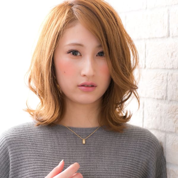 ボリュームカール エアリーカール スタイル