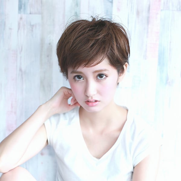 大人かわいい☆耳かけショート