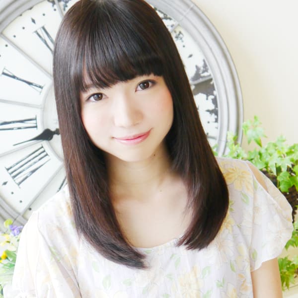 ナチュラル黒髪可愛いセミディ