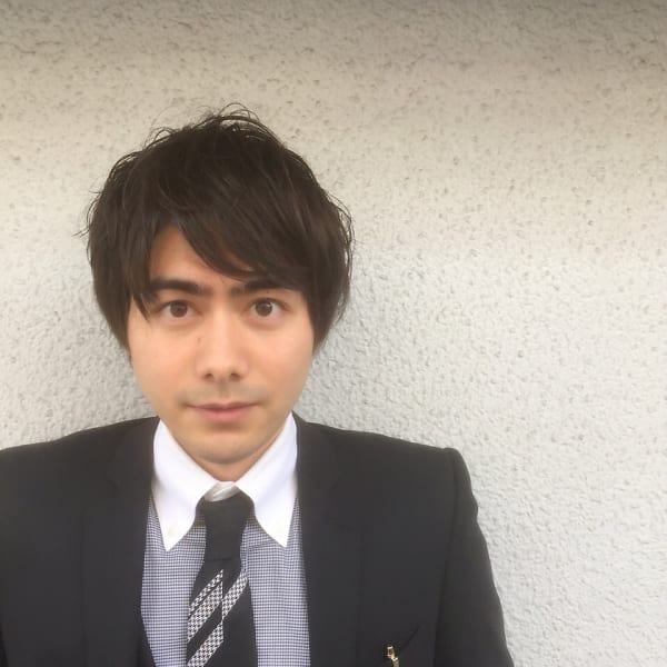 好感度アップ無造作七三ビジネススタイル