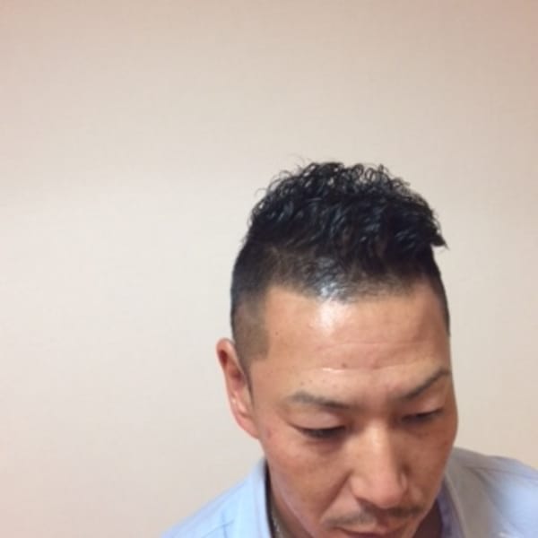 大人な男の「ちょいワル」スタイル|HAIR-SAKURA peace