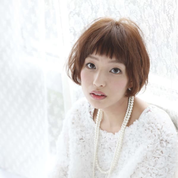短め前髪がかわいいマッシュショート