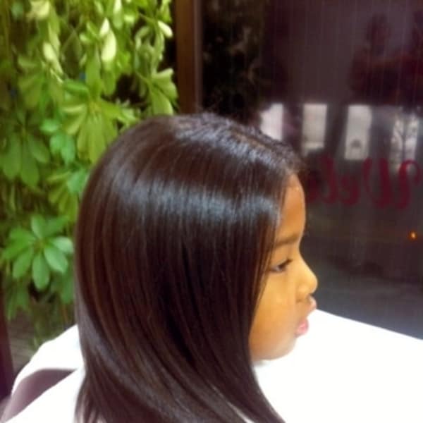 ジリジリ、アフリカ系のアフロでも綺麗に縮毛矯正が出来ます！|リリカ Mode Hair