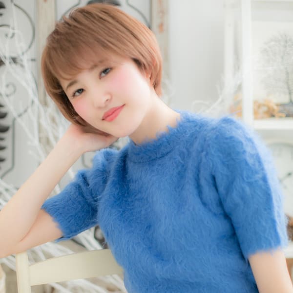 束感あるひし形シルエットショート