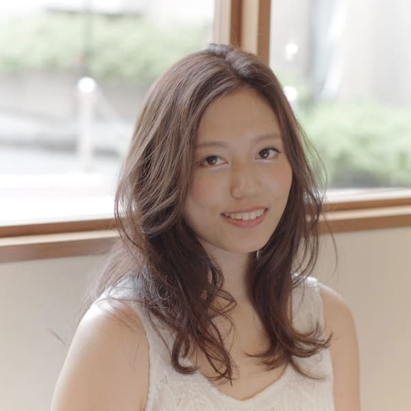 惑わせカールセミディスタイル|iori