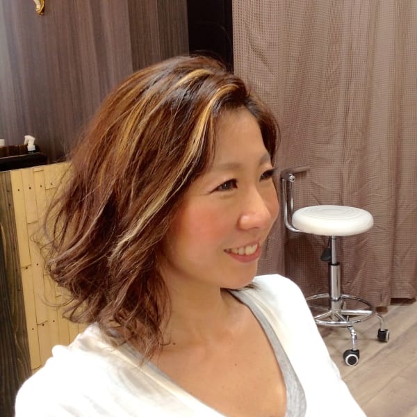 ヘルシーな大人ミディアム|hair seele
