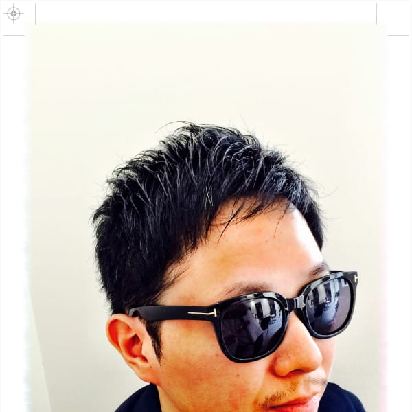 清潔感のある短めバング