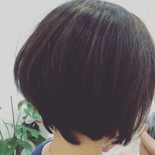 お客様スナップ　前下がりショートボブ