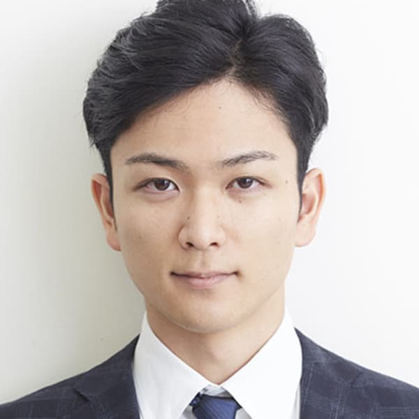 タイトなマッシュ風スタイル