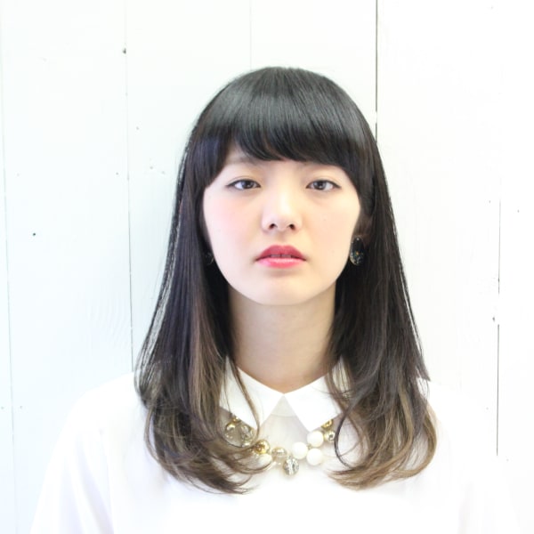 【collina代官山】インナーカラーミディ