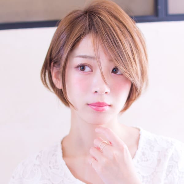 小顔に見せるひし形ショート T-182