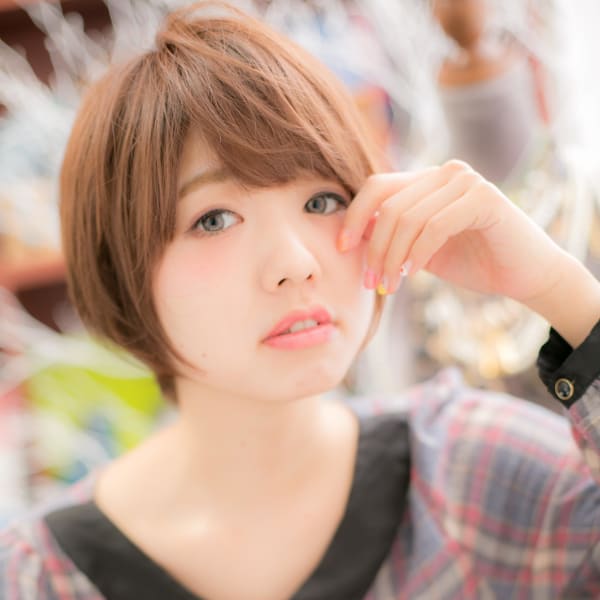 顔だちキュートに♪ツヤさらショート